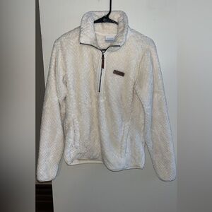 Women’s small Cream Columbia Sherpa quarter zip fluffy cream leather style logo